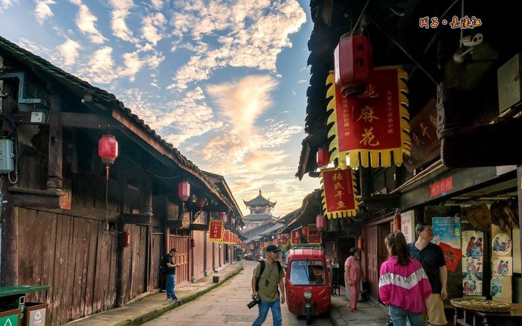 中央军委主席习近平签署命令 发布新修订的《军事立法工作条例》